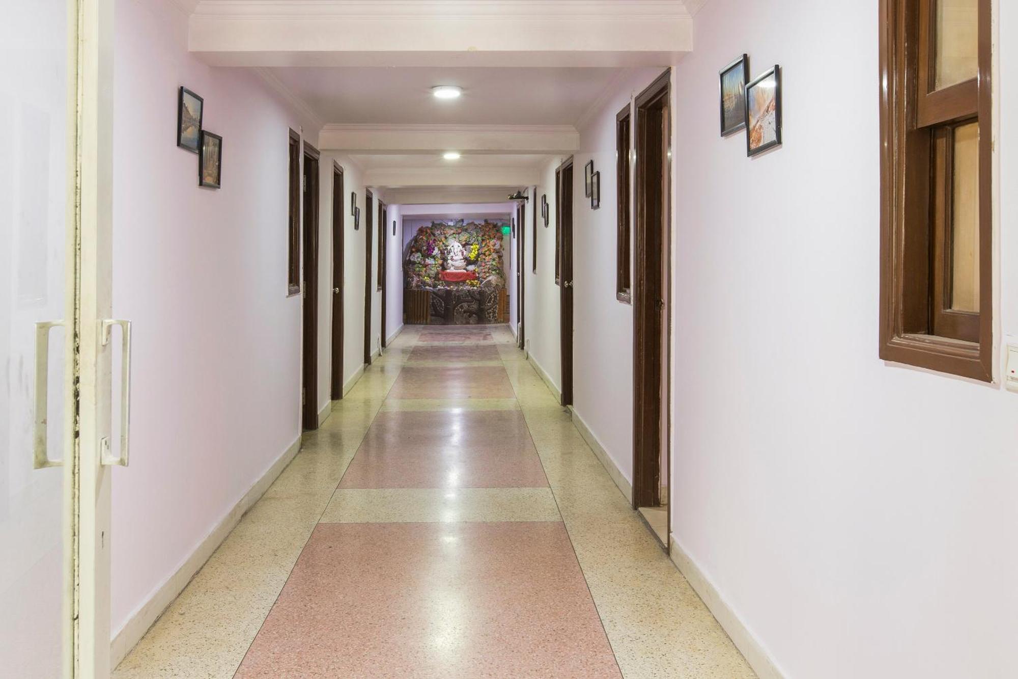 Hotel O Hotel Landmark Inn デリー エクステリア 写真